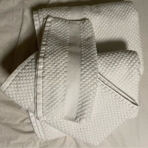 New White cotton bathroom towels